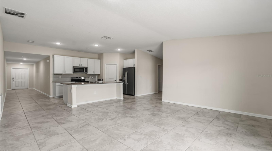 KISSIMMEE, Florida 34746, 3 Bedrooms Bedrooms, ,2 BathroomsBathrooms,Residential,For Sale,BLACKBIRD,0,MFRO6396649