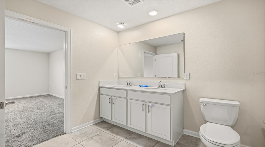 KISSIMMEE, Florida 34746, 3 Bedrooms Bedrooms, ,2 BathroomsBathrooms,Residential,For Sale,BLACKBIRD,0,MFRO6396649
