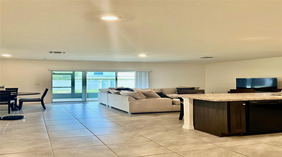 KISSIMMEE, Florida 34747, 3 Bedrooms Bedrooms, ,2 BathroomsBathrooms,Residential,For Sale,ALBA,0,MFRO6319729