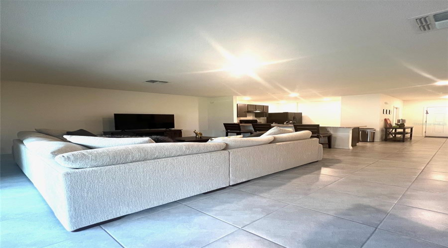 KISSIMMEE, Florida 34747, 3 Bedrooms Bedrooms, ,2 BathroomsBathrooms,Residential,For Sale,ALBA,0,MFRO6319729