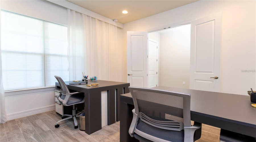 ORLANDO, Florida 32836, 6 Bedrooms Bedrooms, ,4 BathroomsBathrooms,Residential,For Sale,WANDERING,0,MFRS5147298