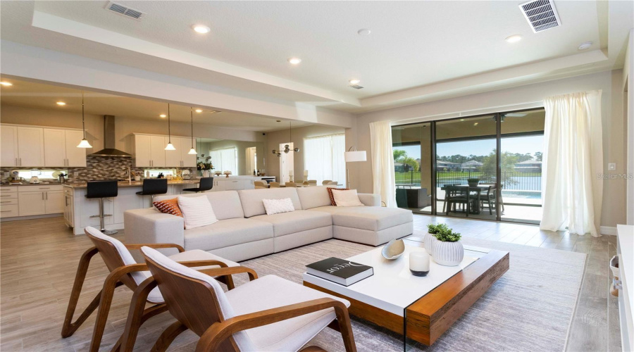 ORLANDO, Florida 32836, 6 Bedrooms Bedrooms, ,4 BathroomsBathrooms,Residential,For Sale,WANDERING,0,MFRS5147298