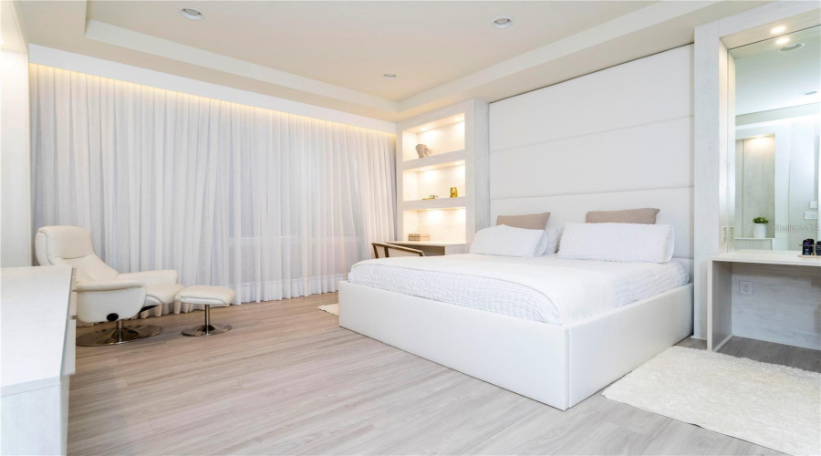 ORLANDO, Florida 32836, 6 Bedrooms Bedrooms, ,4 BathroomsBathrooms,Residential,For Sale,WANDERING,0,MFRS5147298