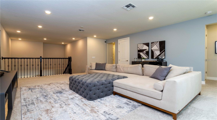 ORLANDO, Florida 32836, 6 Bedrooms Bedrooms, ,4 BathroomsBathrooms,Residential,For Sale,WANDERING,0,MFRS5147298