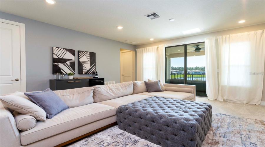 ORLANDO, Florida 32836, 6 Bedrooms Bedrooms, ,4 BathroomsBathrooms,Residential,For Sale,WANDERING,0,MFRS5147298