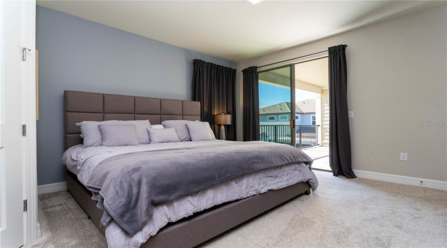 ORLANDO, Florida 32836, 6 Bedrooms Bedrooms, ,4 BathroomsBathrooms,Residential,For Sale,WANDERING,0,MFRS5147298