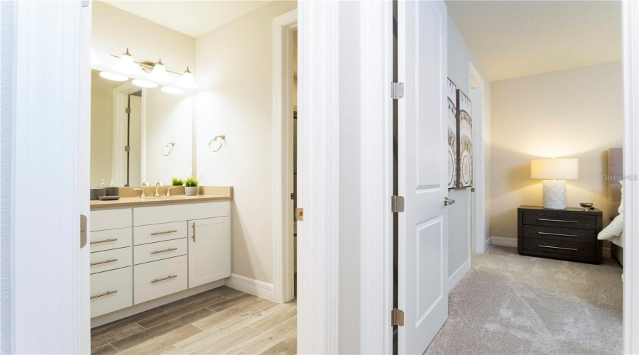 ORLANDO, Florida 32836, 6 Bedrooms Bedrooms, ,4 BathroomsBathrooms,Residential,For Sale,WANDERING,0,MFRS5147298