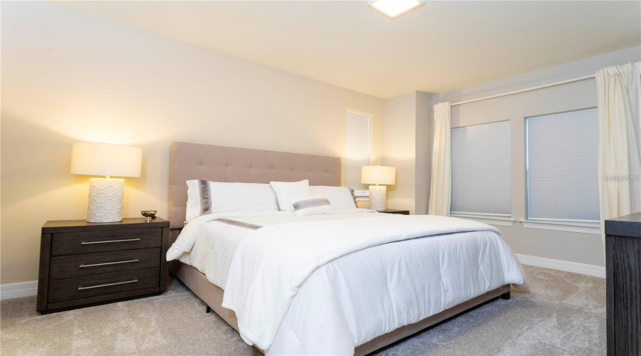 ORLANDO, Florida 32836, 6 Bedrooms Bedrooms, ,4 BathroomsBathrooms,Residential,For Sale,WANDERING,0,MFRS5147298