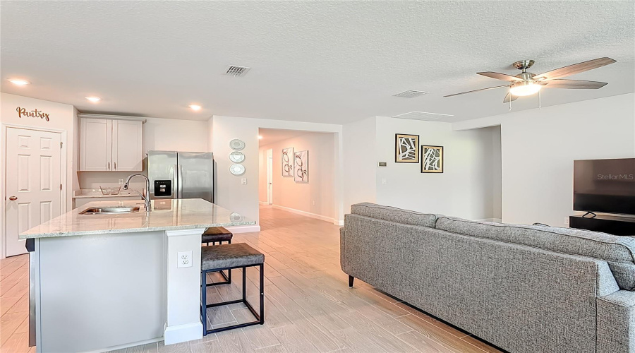 DAVENPORT, Florida 33896, 4 Bedrooms Bedrooms, ,3 BathroomsBathrooms,Residential,For Sale,VISTA VILLAGES BLVD,0,MFRS5147196