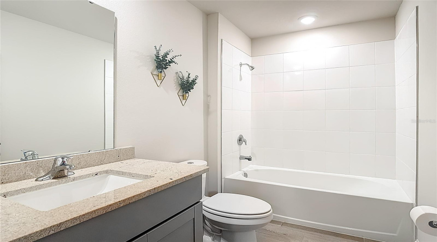 DAVENPORT, Florida 33896, 4 Bedrooms Bedrooms, ,3 BathroomsBathrooms,Residential,For Sale,VISTA VILLAGES BLVD,0,MFRS5147196