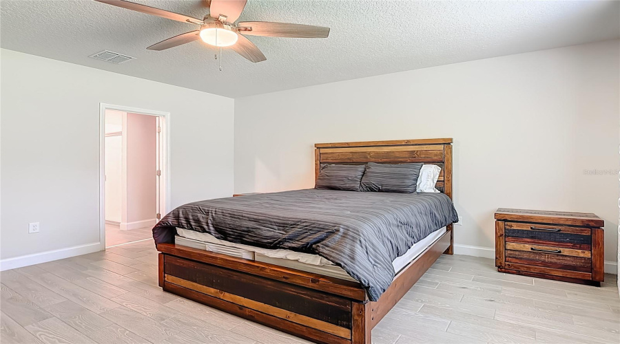 DAVENPORT, Florida 33896, 4 Bedrooms Bedrooms, ,3 BathroomsBathrooms,Residential,For Sale,VISTA VILLAGES BLVD,0,MFRS5147196