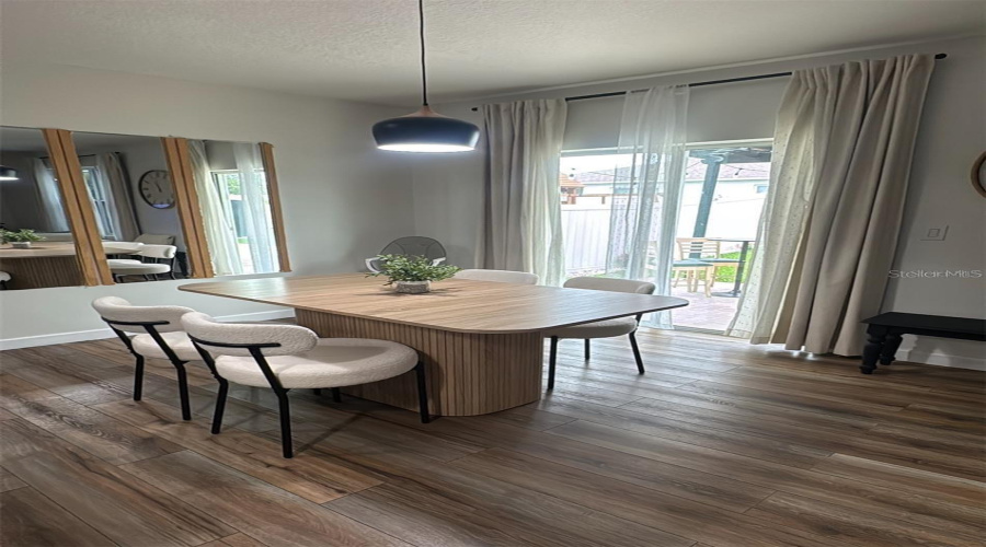 KISSIMMEE, Florida 34747, 5 Bedrooms Bedrooms, ,3 BathroomsBathrooms,Residential,For Sale,PYRUS,0,MFRS5147295