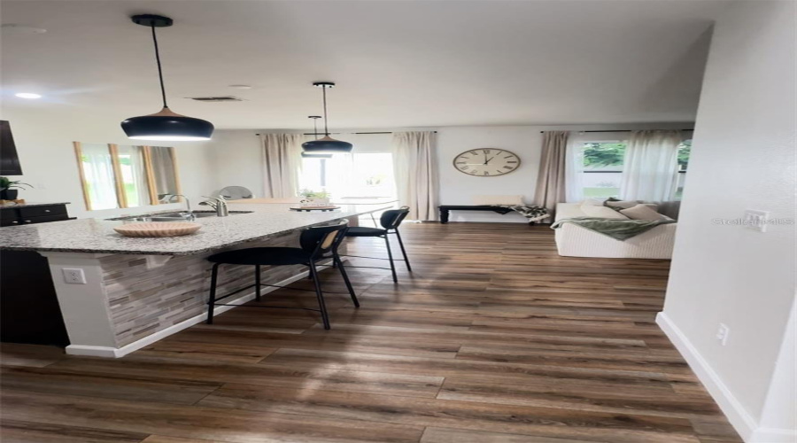 KISSIMMEE, Florida 34747, 5 Bedrooms Bedrooms, ,3 BathroomsBathrooms,Residential,For Sale,PYRUS,0,MFRS5147295