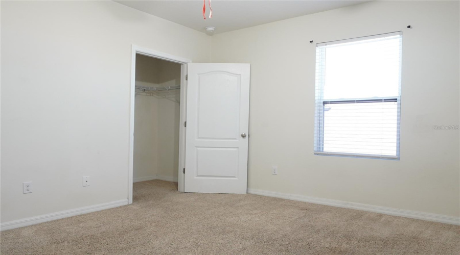 KISSIMMEE, Florida 34747, 5 Bedrooms Bedrooms, ,3 BathroomsBathrooms,Residential,For Sale,PYRUS,0,MFRS5147295