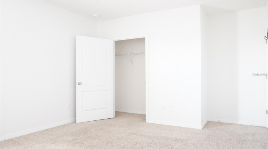 KISSIMMEE, Florida 34747, 5 Bedrooms Bedrooms, ,3 BathroomsBathrooms,Residential,For Sale,PYRUS,0,MFRS5147295