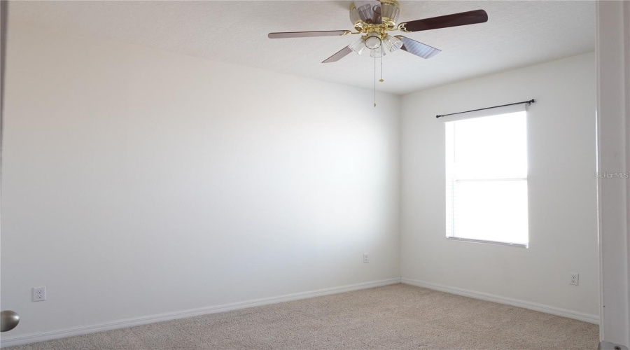 KISSIMMEE, Florida 34747, 5 Bedrooms Bedrooms, ,3 BathroomsBathrooms,Residential,For Sale,PYRUS,0,MFRS5147295