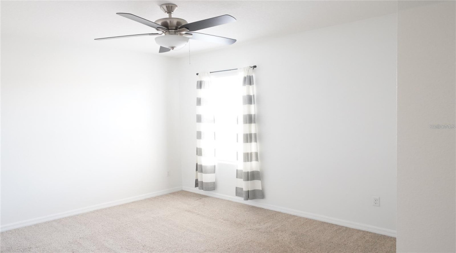 KISSIMMEE, Florida 34747, 5 Bedrooms Bedrooms, ,3 BathroomsBathrooms,Residential,For Sale,PYRUS,0,MFRS5147295