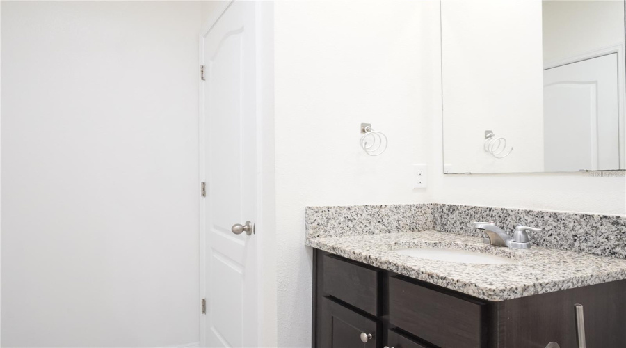 KISSIMMEE, Florida 34747, 5 Bedrooms Bedrooms, ,3 BathroomsBathrooms,Residential,For Sale,PYRUS,0,MFRS5147295