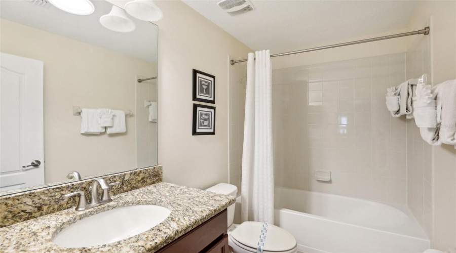 DAVENPORT, Florida 33896, 8 Bedrooms Bedrooms, ,5 BathroomsBathrooms,Residential,For Sale,WEXFORD,0,MFRO6209011