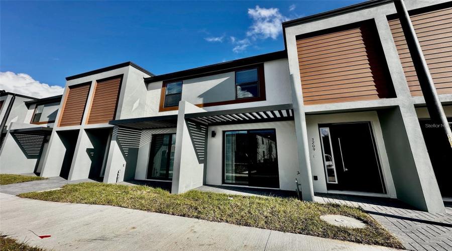 KISSIMMEE, Florida 34747, 3 Bedrooms Bedrooms, ,3 BathroomsBathrooms,Residential,For Sale,ENERGY,0,MFRO6367611