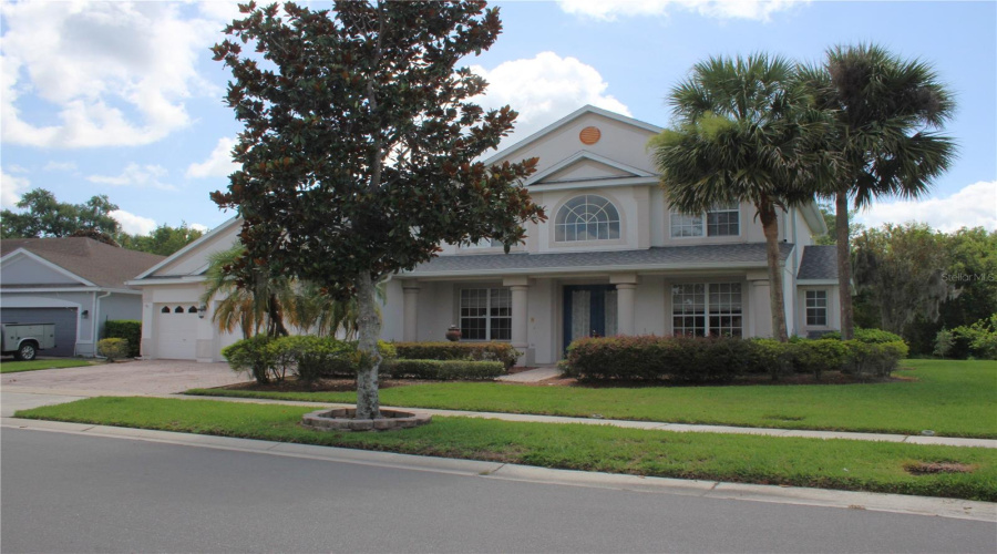 KISSIMMEE, Florida 34746, 5 Bedrooms Bedrooms, ,4 BathroomsBathrooms,Residential,For Sale,CHAPALA,0,MFRO6396893