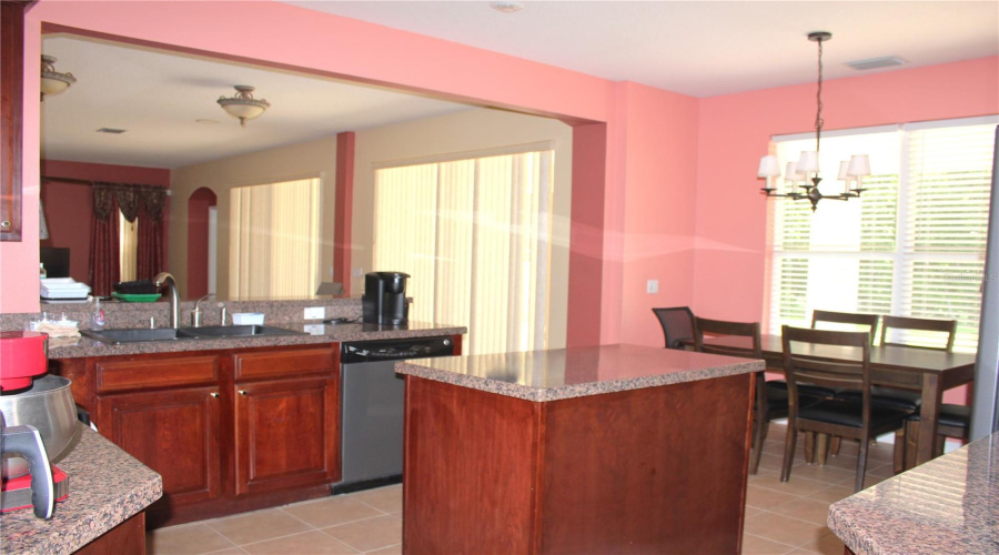 KISSIMMEE, Florida 34746, 5 Bedrooms Bedrooms, ,4 BathroomsBathrooms,Residential,For Sale,CHAPALA,0,MFRO6396893