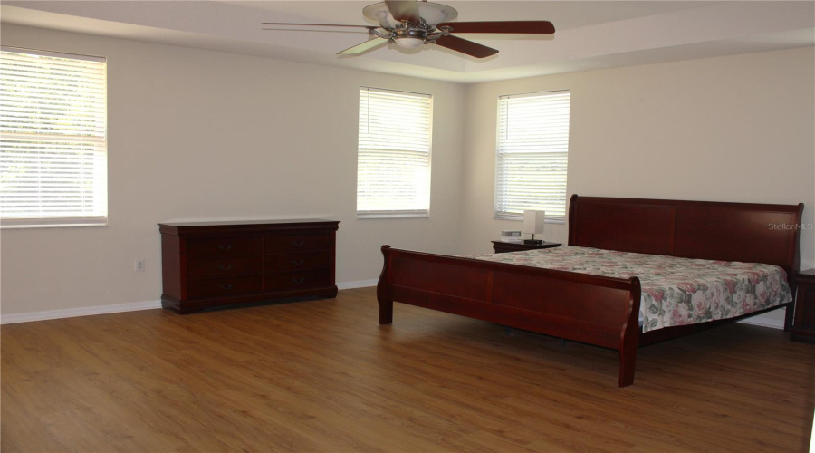 KISSIMMEE, Florida 34746, 5 Bedrooms Bedrooms, ,4 BathroomsBathrooms,Residential,For Sale,CHAPALA,0,MFRO6396893