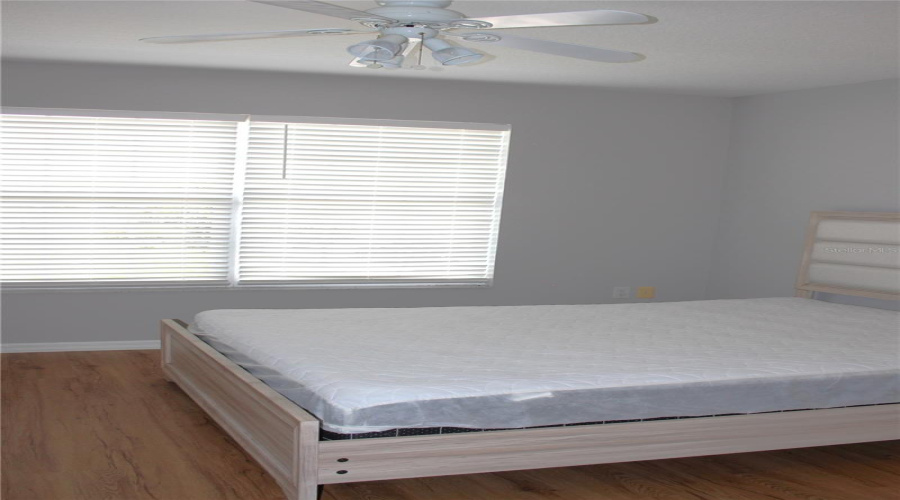 KISSIMMEE, Florida 34746, 5 Bedrooms Bedrooms, ,4 BathroomsBathrooms,Residential,For Sale,CHAPALA,0,MFRO6396893