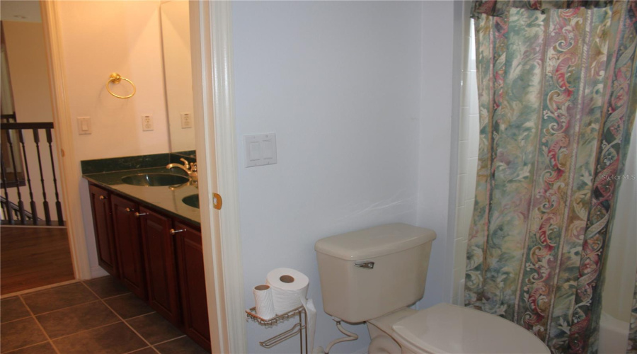 KISSIMMEE, Florida 34746, 5 Bedrooms Bedrooms, ,4 BathroomsBathrooms,Residential,For Sale,CHAPALA,0,MFRO6396893