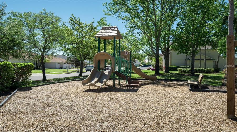 KISSIMMEE, Florida 34746, 5 Bedrooms Bedrooms, ,4 BathroomsBathrooms,Residential,For Sale,CHAPALA,0,MFRO6396893