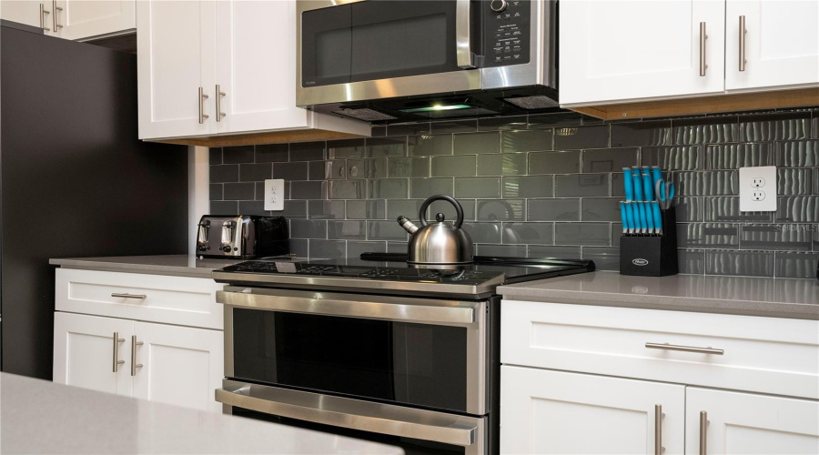 KISSIMMEE, Florida 34746, 4 Bedrooms Bedrooms, ,3 BathroomsBathrooms,Residential,For Sale,SCENE,0,MFRS5147311