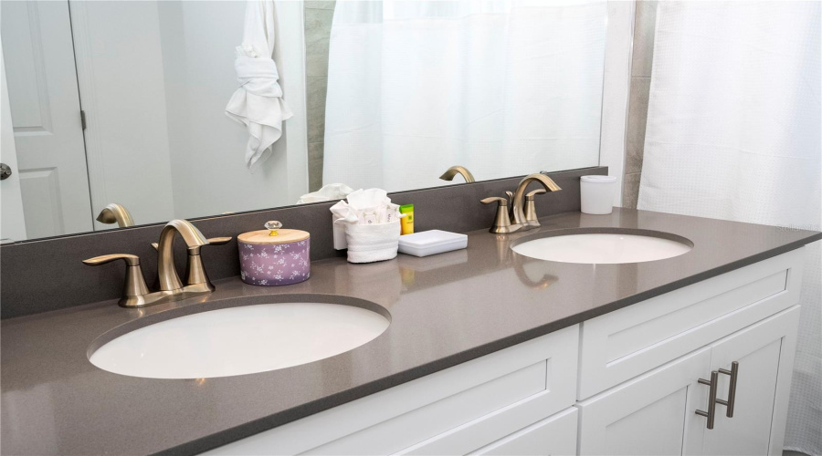 KISSIMMEE, Florida 34746, 4 Bedrooms Bedrooms, ,3 BathroomsBathrooms,Residential,For Sale,SCENE,0,MFRS5147311