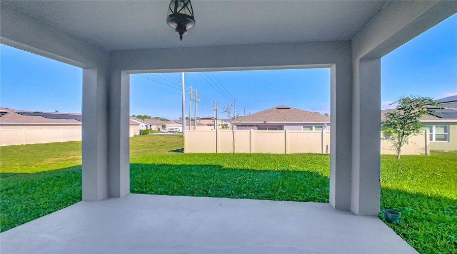 DAVENPORT, Florida 33837, 5 Bedrooms Bedrooms, ,2 BathroomsBathrooms,Residential,For Sale,SWAN SWIM,0,MFRS5136959