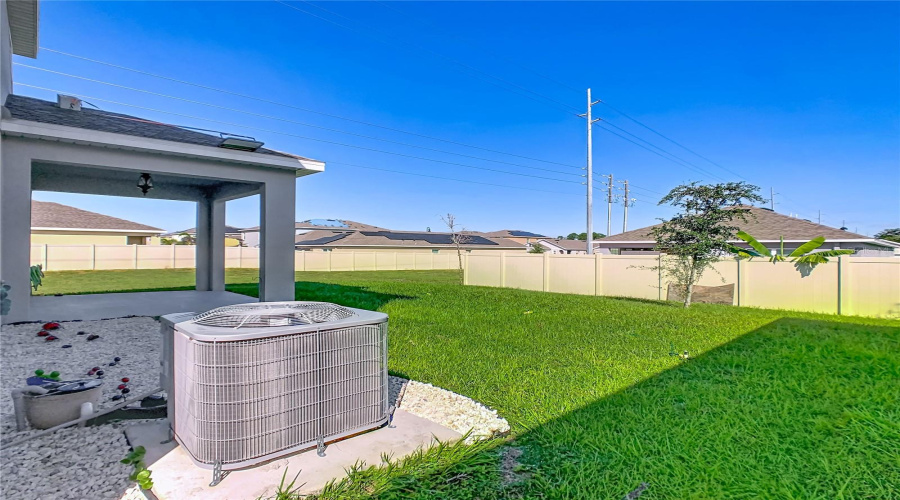 DAVENPORT, Florida 33837, 5 Bedrooms Bedrooms, ,2 BathroomsBathrooms,Residential,For Sale,SWAN SWIM,0,MFRS5136959