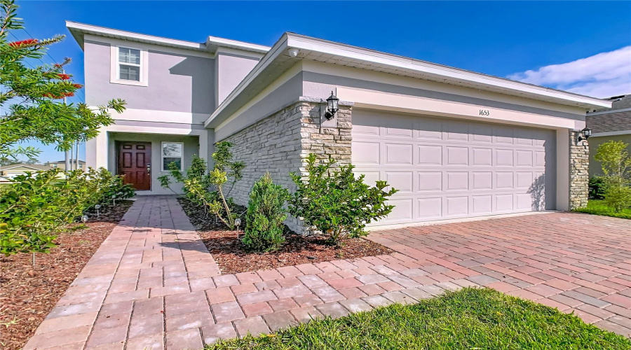 DAVENPORT, Florida 33837, 5 Bedrooms Bedrooms, ,2 BathroomsBathrooms,Residential,For Sale,SWAN SWIM,0,MFRS5136959