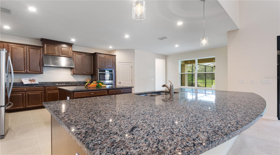 KISSIMMEE, Florida 34746, 6 Bedrooms Bedrooms, ,4 BathroomsBathrooms,Residential,For Sale,BEACON,0,MFRO6342981