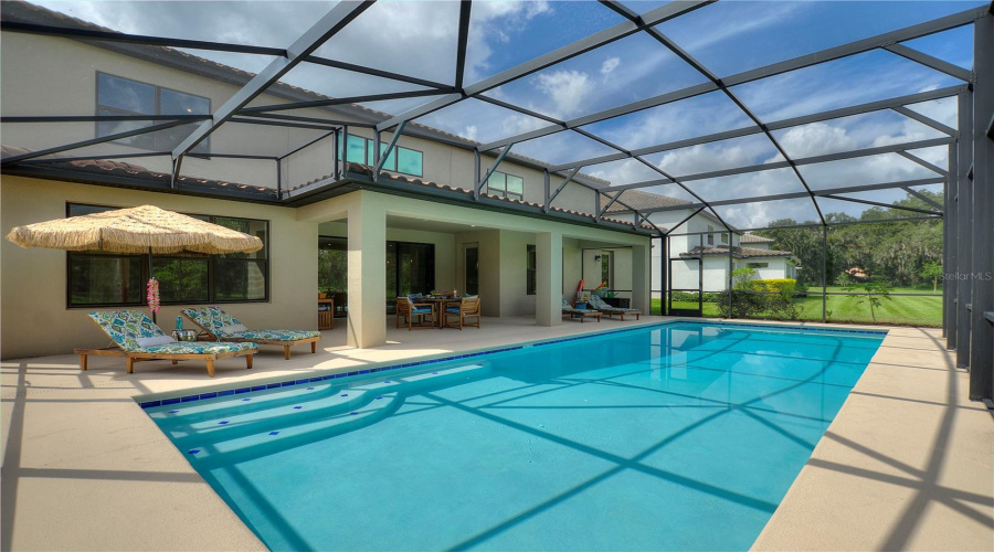 KISSIMMEE, Florida 34746, 6 Bedrooms Bedrooms, ,4 BathroomsBathrooms,Residential,For Sale,BEACON,0,MFRO6342981