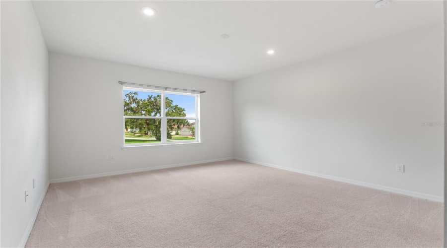 KISSIMMEE, Florida 34746, 6 Bedrooms Bedrooms, ,4 BathroomsBathrooms,Residential,For Sale,BEACON,0,MFRO6342981