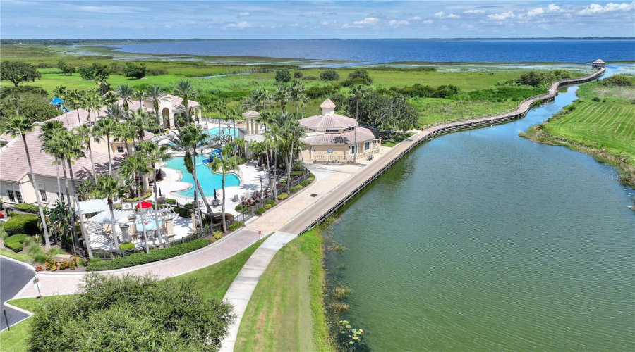 KISSIMMEE, Florida 34746, 6 Bedrooms Bedrooms, ,4 BathroomsBathrooms,Residential,For Sale,BEACON,0,MFRO6342981