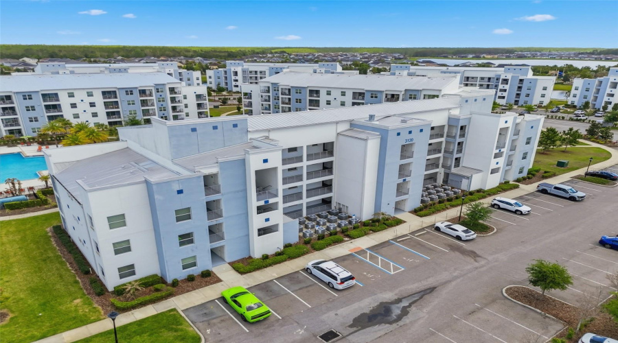 KISSIMMEE, Florida 34746, 2 Bedrooms Bedrooms, ,2 BathroomsBathrooms,Residential,For Sale,PARADOX,0,MFRS5147323