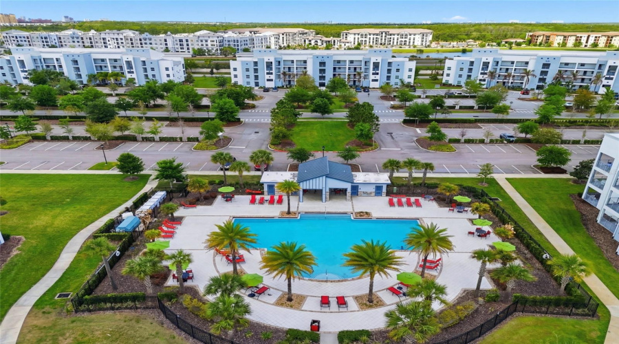 KISSIMMEE, Florida 34746, 2 Bedrooms Bedrooms, ,2 BathroomsBathrooms,Residential,For Sale,PARADOX,0,MFRS5147323