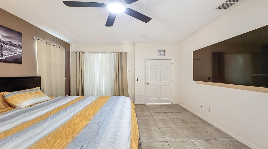 DAVENPORT, Florida 33837, 6 Bedrooms Bedrooms, ,4 BathroomsBathrooms,Residential,For Sale,ORANGE COSMOS,0,MFRS5146847