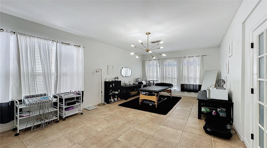 DAVENPORT, Florida 33837, 6 Bedrooms Bedrooms, ,4 BathroomsBathrooms,Residential,For Sale,ORANGE COSMOS,0,MFRS5146847