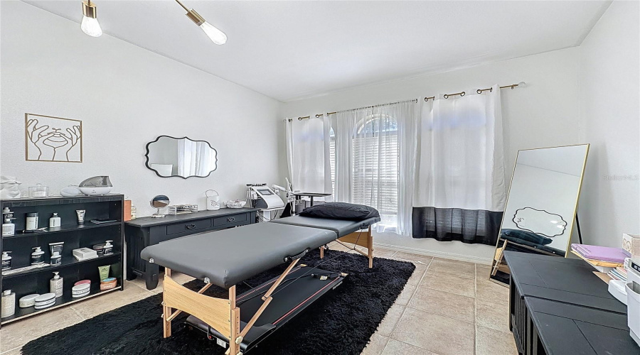 DAVENPORT, Florida 33837, 6 Bedrooms Bedrooms, ,4 BathroomsBathrooms,Residential,For Sale,ORANGE COSMOS,0,MFRS5146847