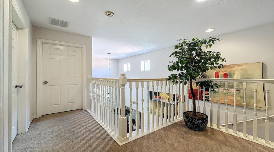 DAVENPORT, Florida 33837, 6 Bedrooms Bedrooms, ,4 BathroomsBathrooms,Residential,For Sale,ORANGE COSMOS,0,MFRS5146847