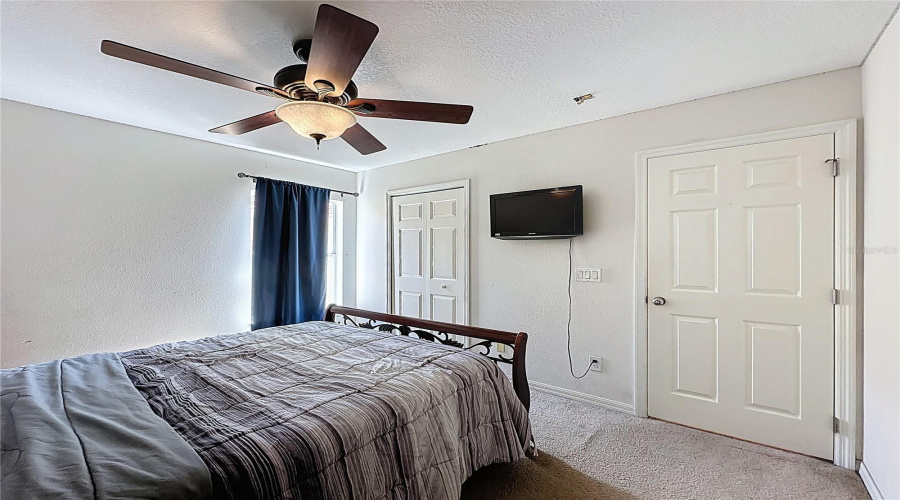 DAVENPORT, Florida 33837, 6 Bedrooms Bedrooms, ,4 BathroomsBathrooms,Residential,For Sale,ORANGE COSMOS,0,MFRS5146847