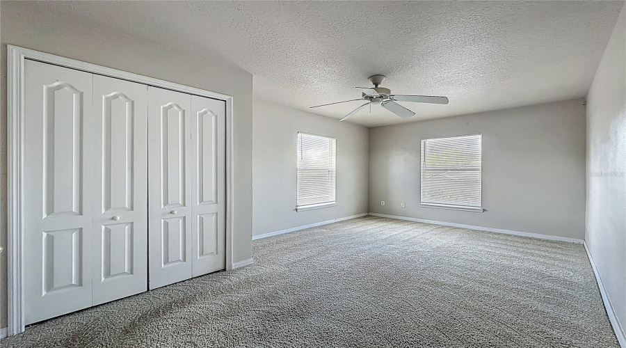 DAVENPORT, Florida 33896, 4 Bedrooms Bedrooms, ,3 BathroomsBathrooms,Residential,For Sale,ROYAL RIDGE,0,MFRS5145502