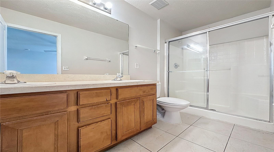 DAVENPORT, Florida 33896, 4 Bedrooms Bedrooms, ,3 BathroomsBathrooms,Residential,For Sale,ROYAL RIDGE,0,MFRS5145502