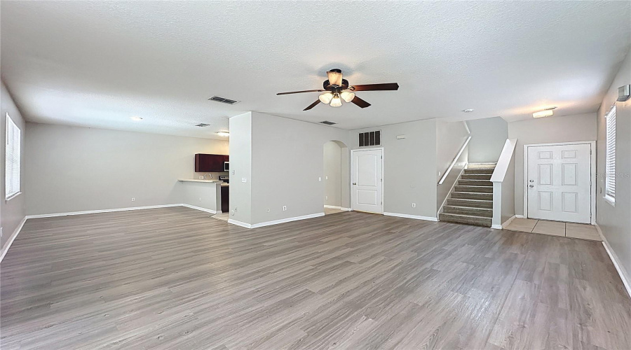 DAVENPORT, Florida 33896, 4 Bedrooms Bedrooms, ,3 BathroomsBathrooms,Residential,For Sale,ROYAL RIDGE,0,MFRS5145502