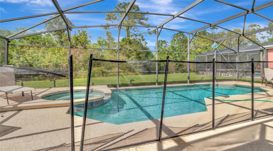 Screened Lanai w/ Pool and Spa